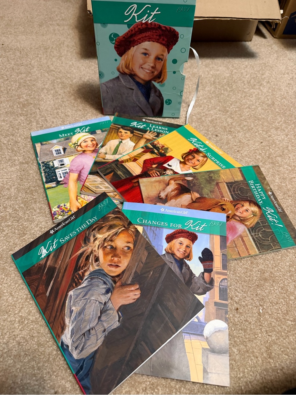 Lot of 6 American Girl Kit Kittredge paperback book & box complete set 1-6